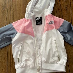 Girls nike 3t windbreaker